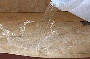 松原漏水维修 免砸砖防水材料该如何施工